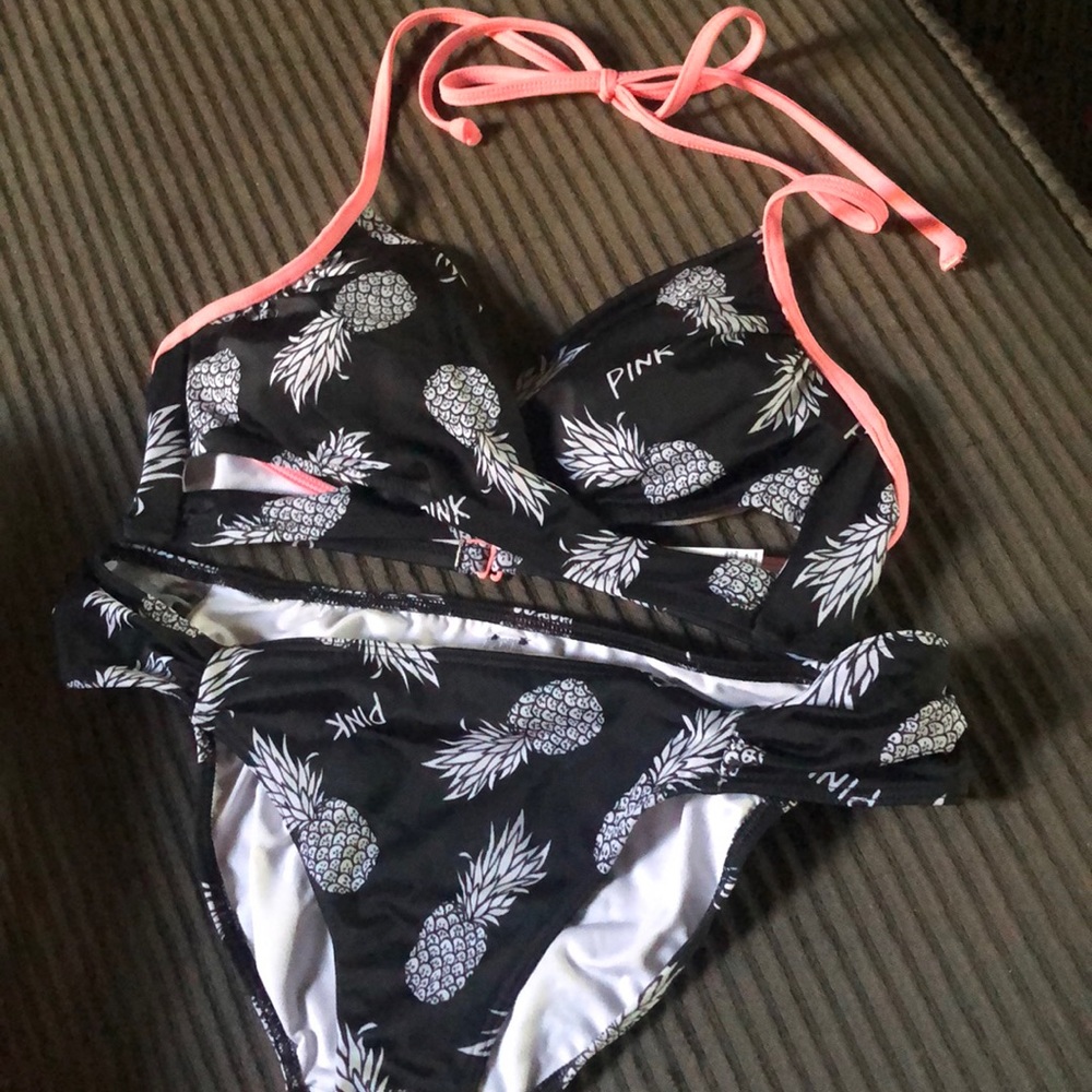 Pineapple black bikini